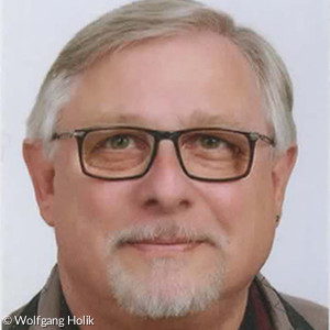 Wolfgang Holik